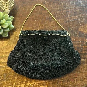La Regale | Vintage Black Beaded Handbag